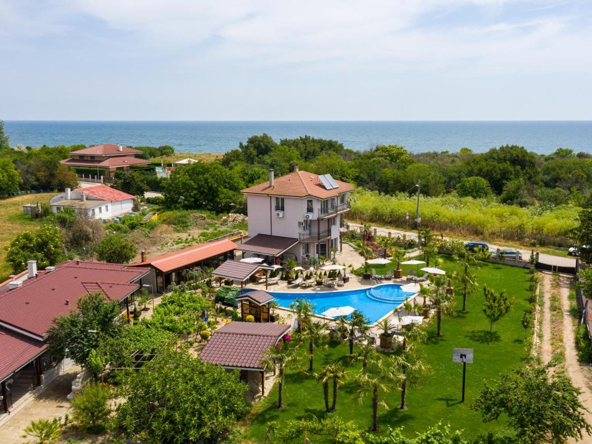 Black Sea Pearl Complex 1 กราเปตส์ ภายนอก รูปภาพ