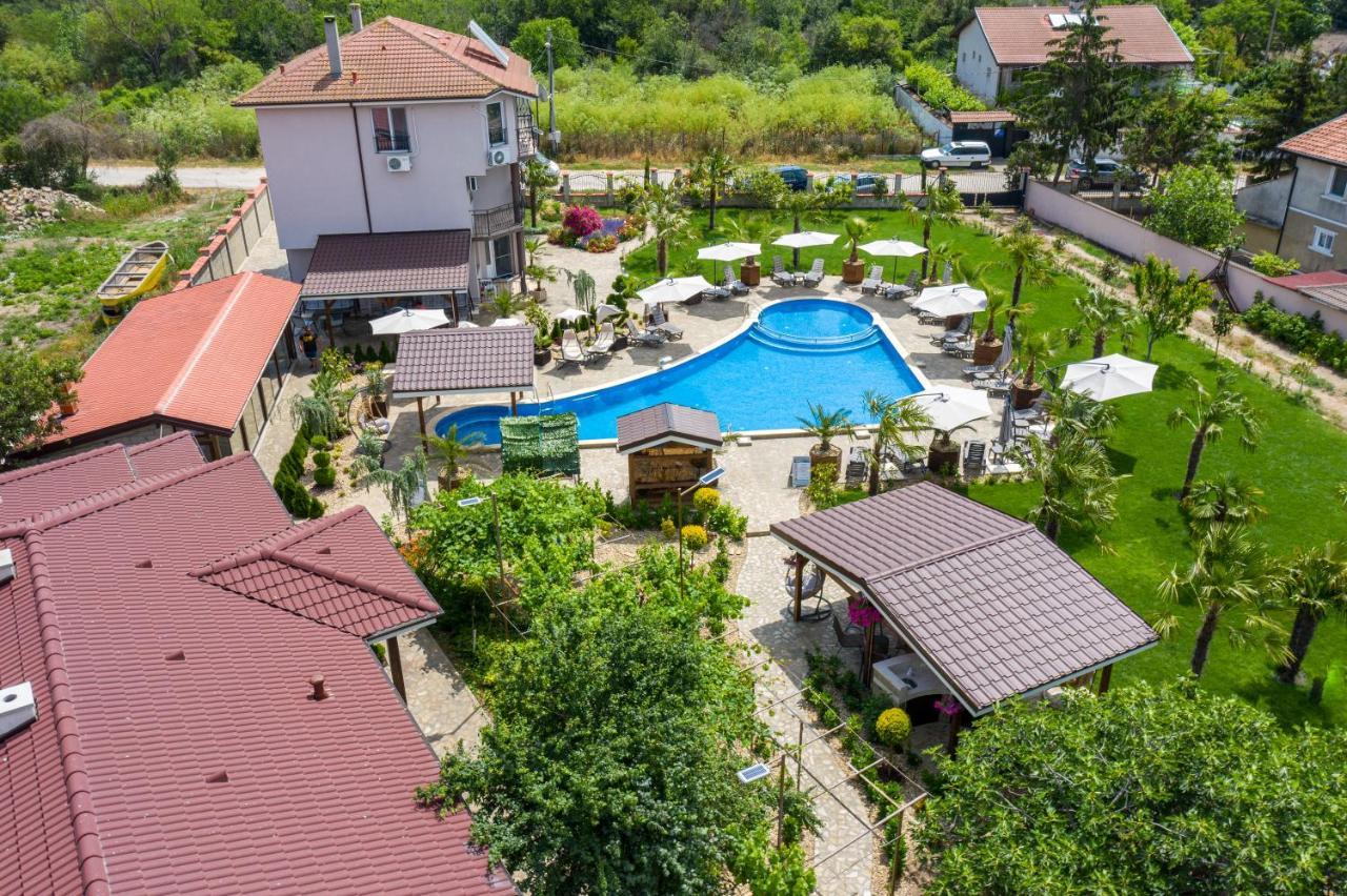 Black Sea Pearl Complex 1 กราเปตส์ ภายนอก รูปภาพ