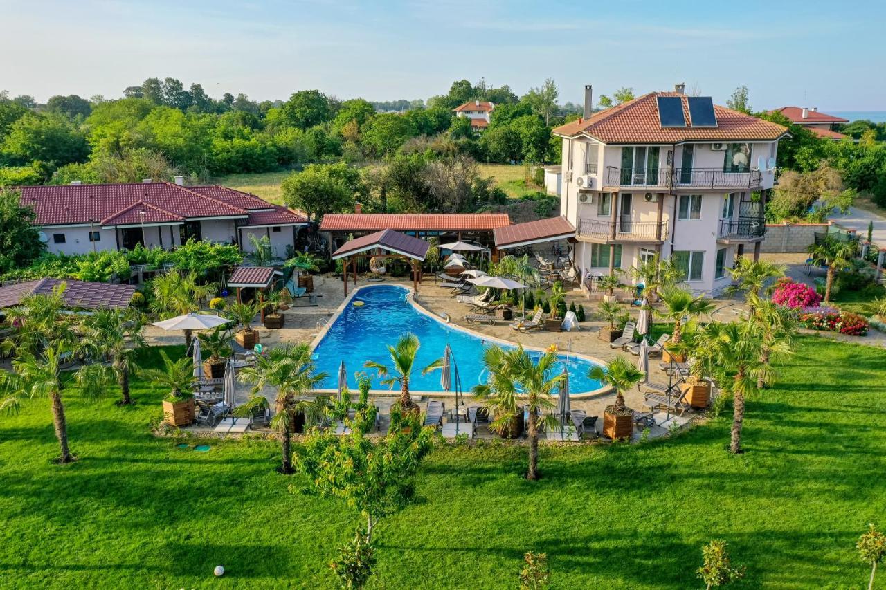 Black Sea Pearl Complex 1 กราเปตส์ ภายนอก รูปภาพ